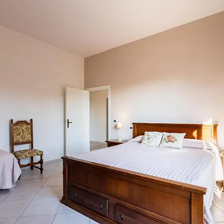 Sambuco Tatil Evi