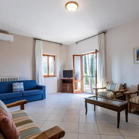 Sambuco Tatil Evi