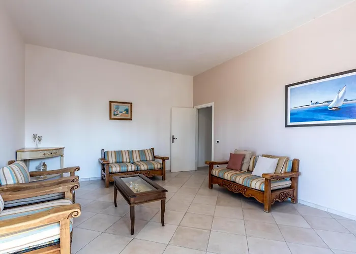 Sambuco بيت للعطل